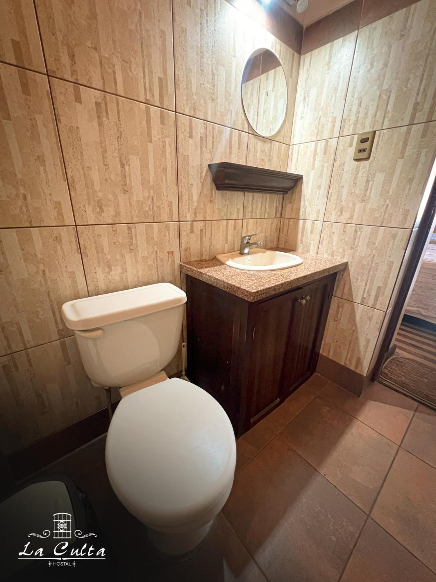 La Culta Centro Cultural Y Hostal Сукре Екстер'єр фото