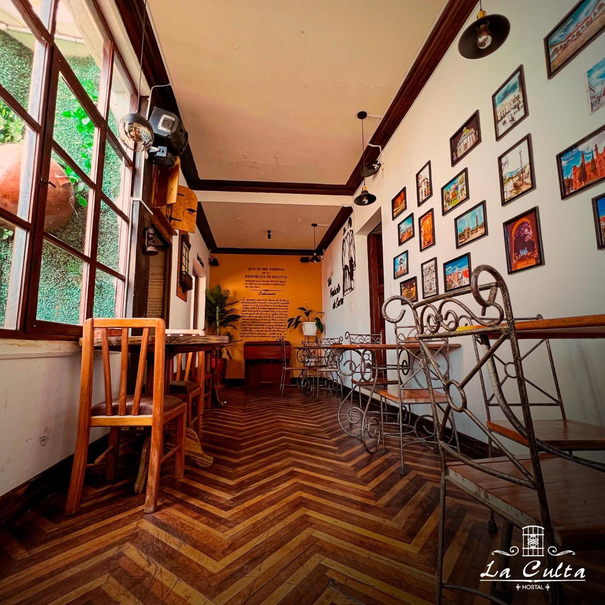 La Culta Centro Cultural Y Hostal Сукре Екстер'єр фото