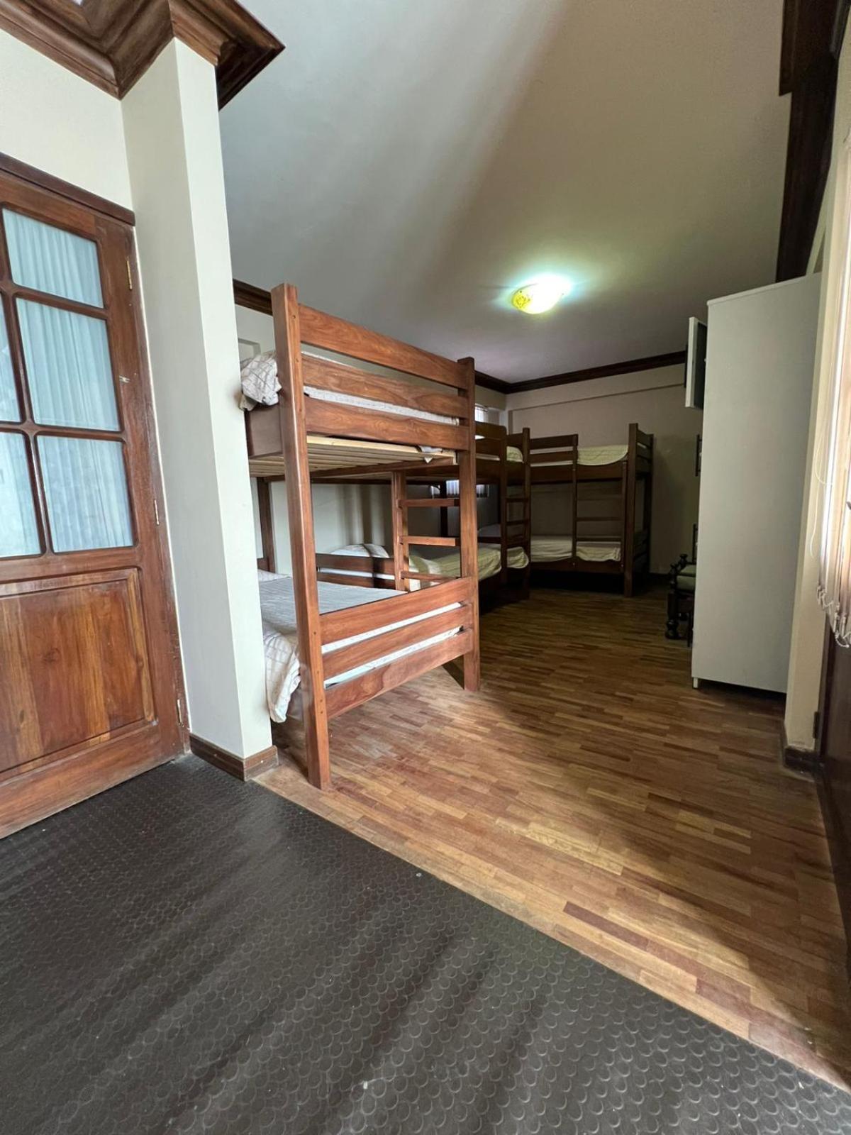 La Culta Centro Cultural Y Hostal Сукре Екстер'єр фото