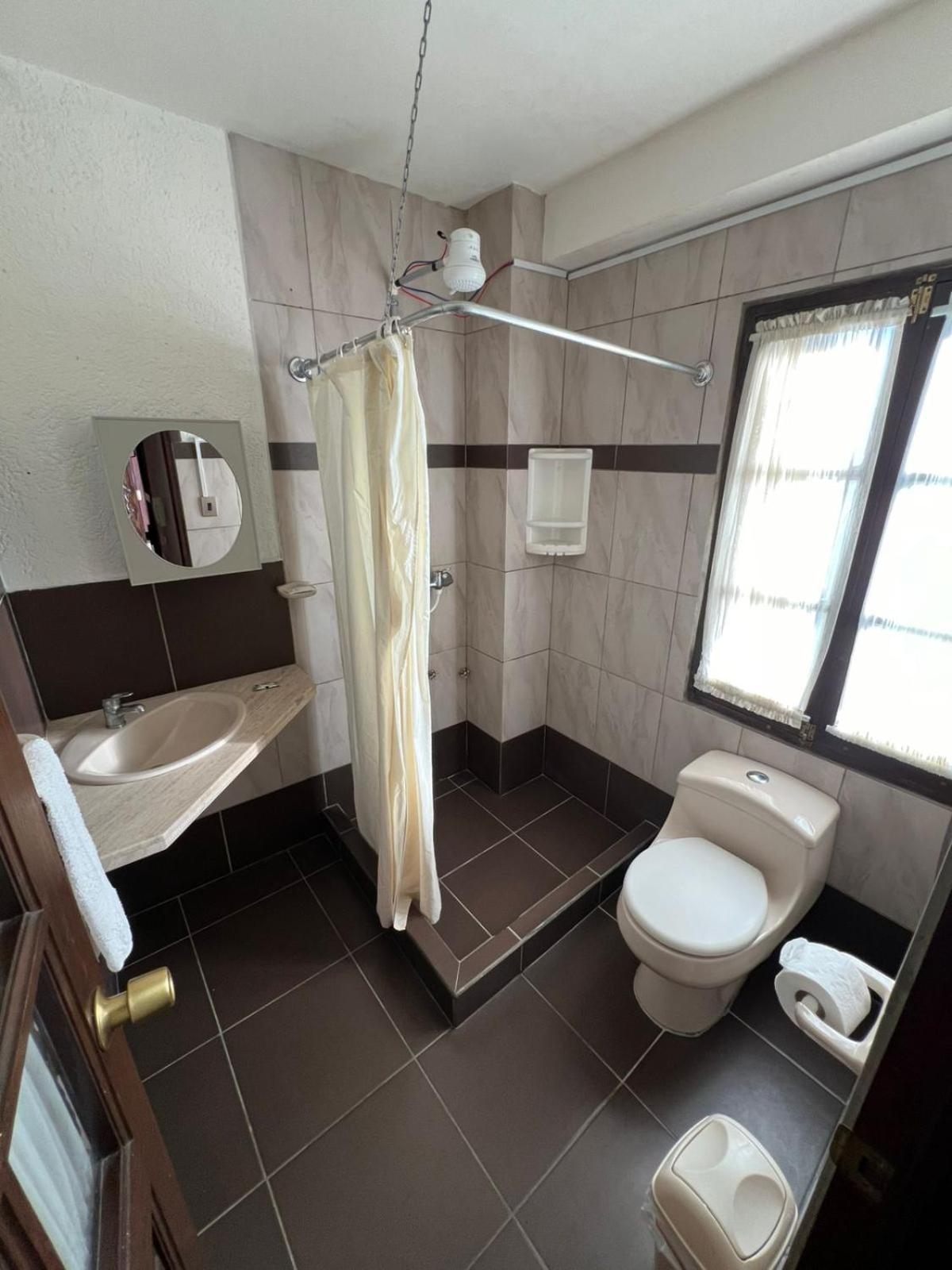 La Culta Centro Cultural Y Hostal Сукре Екстер'єр фото