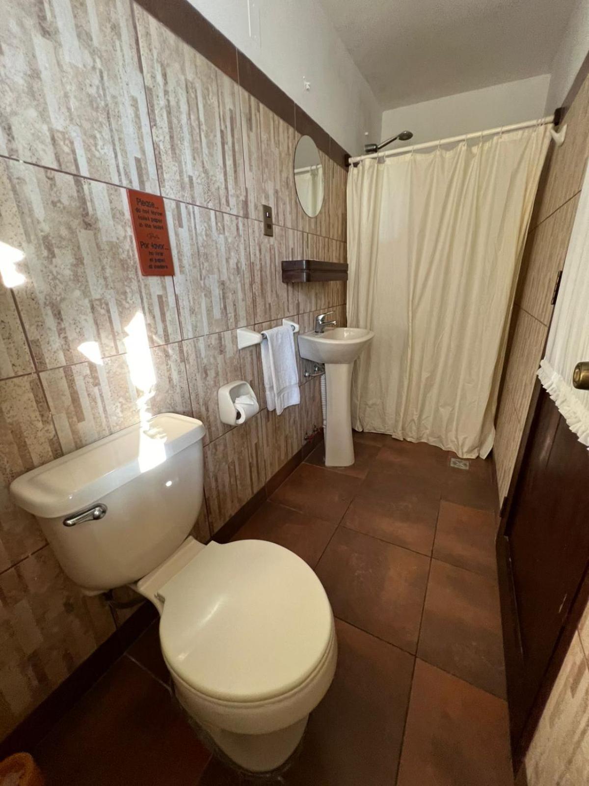 La Culta Centro Cultural Y Hostal Сукре Екстер'єр фото